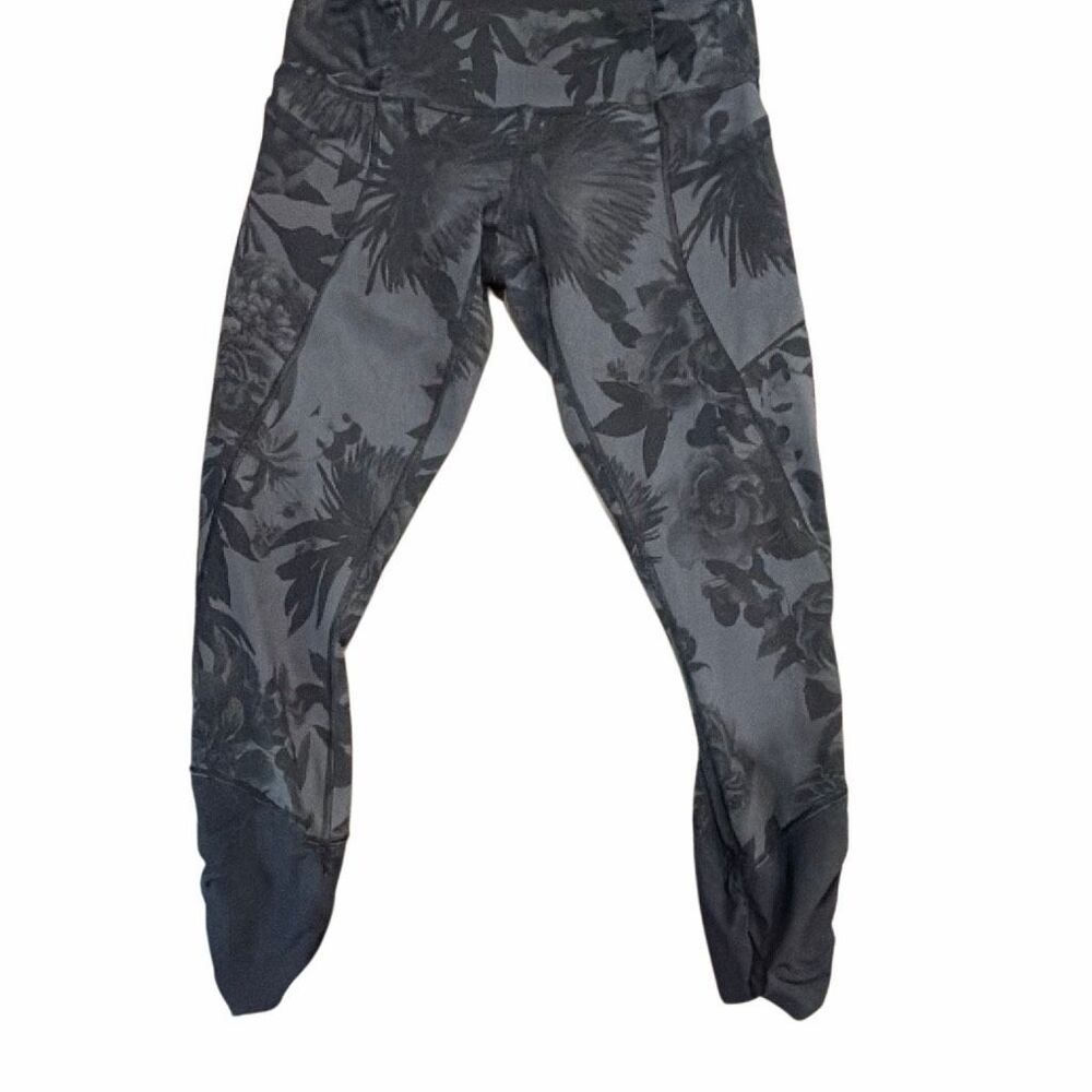 Lululemon Womens Speed Legging Brisk Bloom Black Soot/Black Size 8